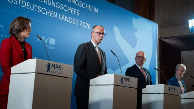 Мерц вызвал бурю в Германии, пожелав оставить стариков за чертой бедности