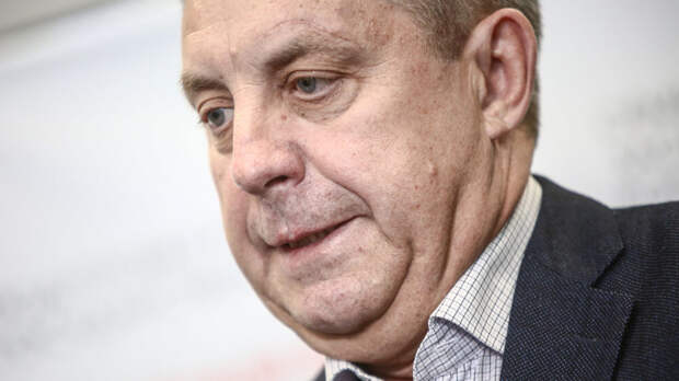 Калачев: Меликову дадут время справиться со стихией перед возможной отставкой