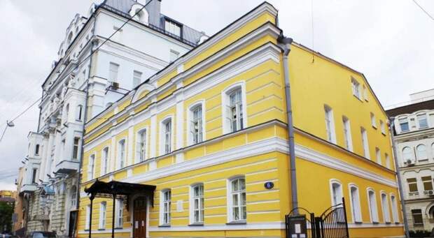 В Доме-музее Цветаевой стартует арт-проект «Я только девочка?.. Героиня!»