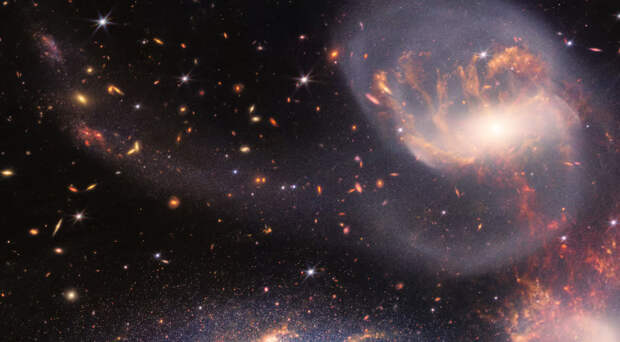 Спиральная галактика NGC 7319 с перемычкой, находится в созвездии Пегас
