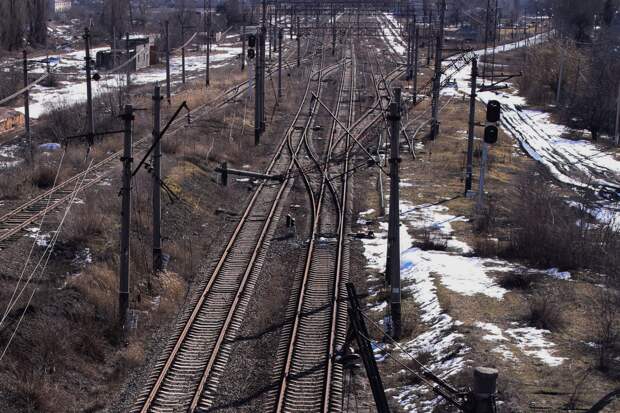ВС России уничтожили два состава с бойцами и техникой ВСУ