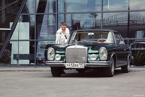 Mercedes-Benz Classic Day в Москве (57 фото)