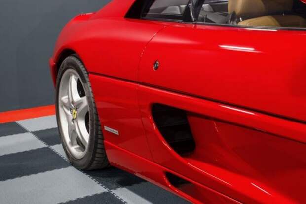 Ferrari F355 Berlinetta - один из самых красивых автомобилей