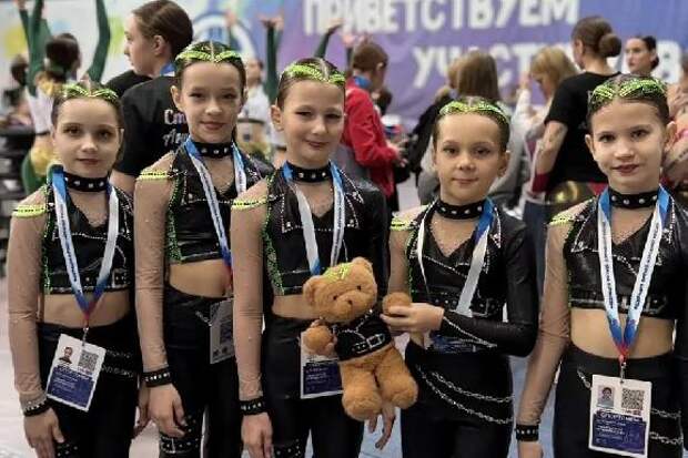 Тамбовчанки завоевали "серебро" на первенстве ЦФО по фитнес-аэробике