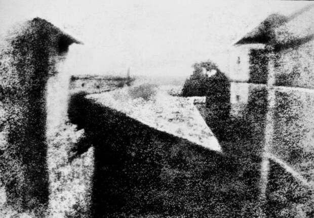 История фото: от первого сделанного снимка до первой фотографии, выложенной в