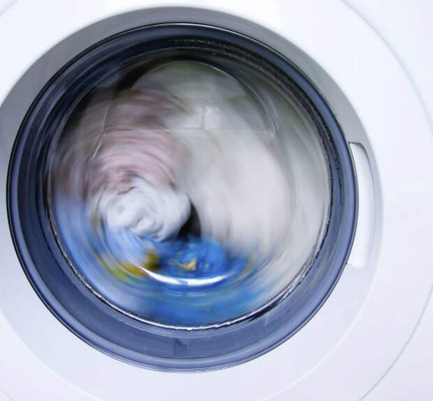 Не давайте стиральной машинке отдыхать. | Фото: Terrafemina.
