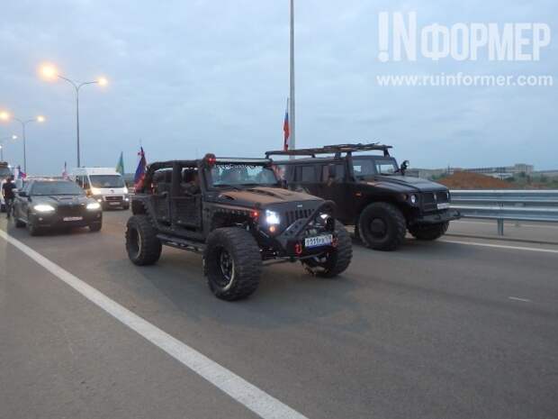 Эксклюзивные кадры запуска автомобильного движения на Крымском мосту