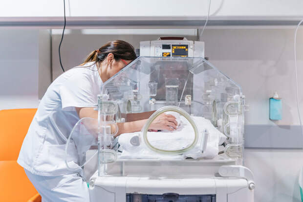 В Москве врачи удалили младенцу гигантскую опухоль