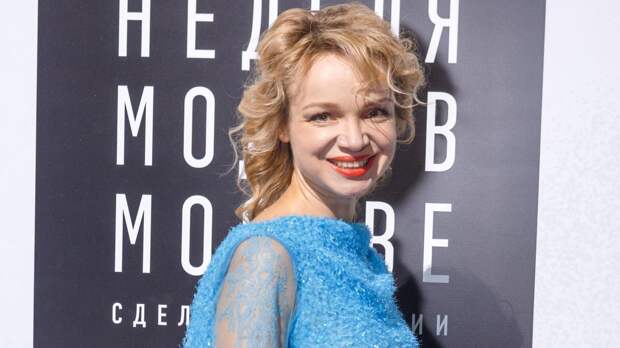 Ставшая мамой в 46 лет Виталина Цымбалюк-Романовская вывела в свет 9-месячную дочь: видео