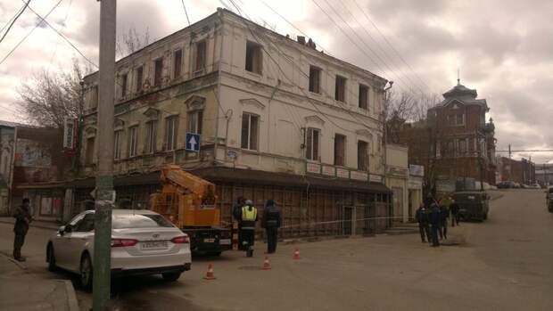 В Павлове начался снос исторического дома