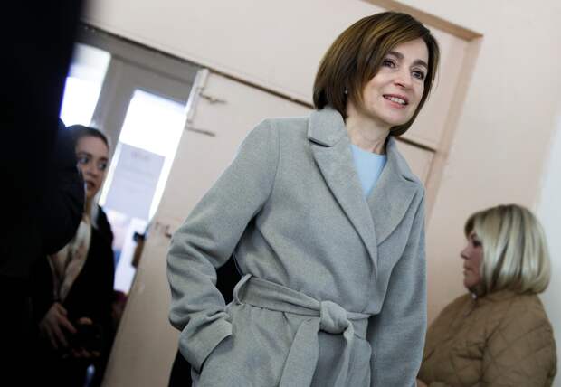 Постсоветскому президенту предложили Нобелевскую премию мира из-за нахождения на передовой