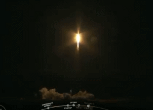SpaceX впервые запустила корабль Crew Dragon