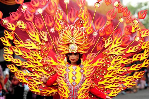 Карнавал моды «Jember Fashion Carnaval» в Индонезии