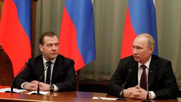Медведев ответит за предвыборные обещания Путина