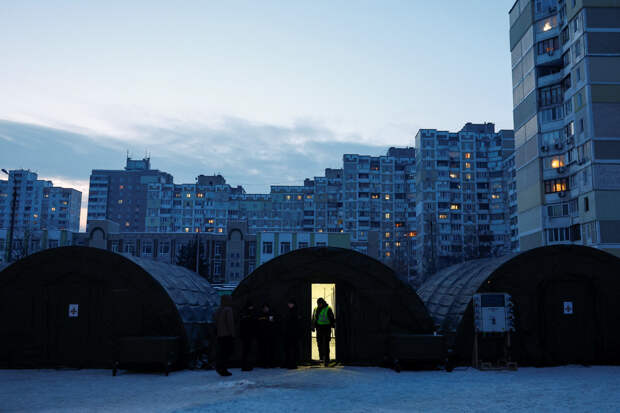 Известный экономист увидел желание Зеленского уничтожить Украину