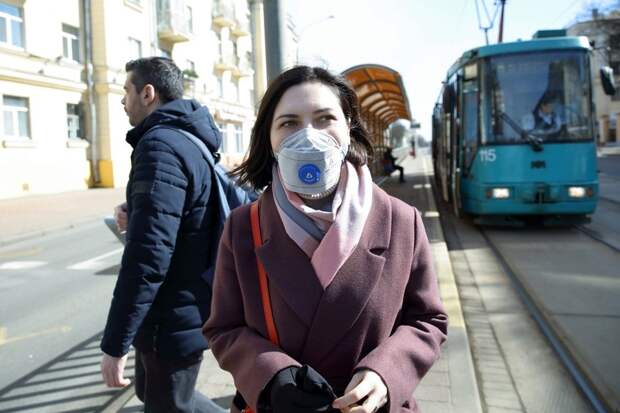 В московском метро будут штрафовать пассажиров с приспущенной маской