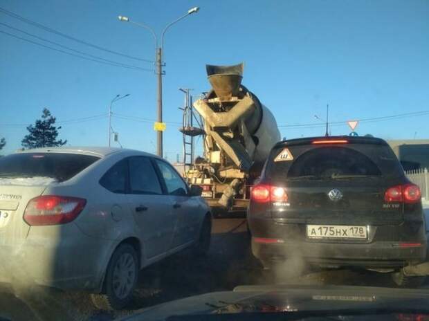 Однажды на перекрёстке.