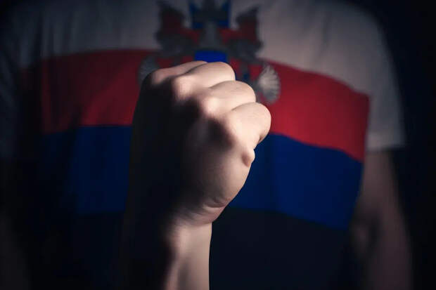 "Позиции Москвы выглядят менее устойчивыми": Источник пояснил, как России не утратить влияние в странах СНГ