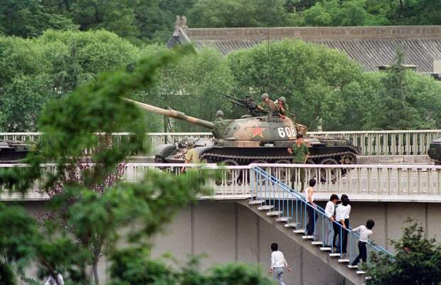 Tiananmen Square 29 Расстрел демонстрантов на площади Тяньаньмэнь 25 лет назад