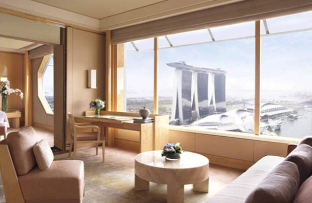 Отель Ritz-Carlton, Сингапур