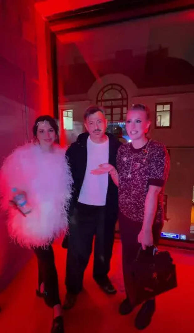 Наталия Архангельская, Денис Симачёв и Ксения Собчак