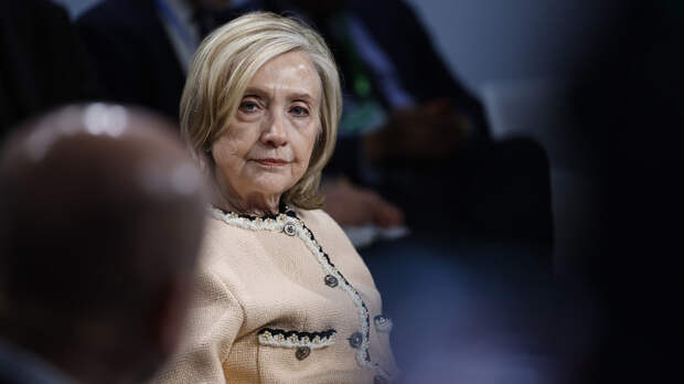 Хиллари Клинтон заявила, что не знала о преступлениях Эпштейна