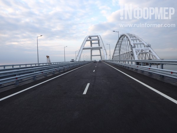 Эксклюзивные кадры запуска автомобильного движения на Крымском мосту