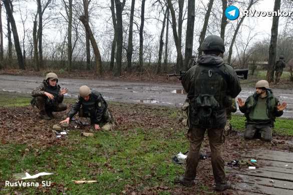 Разведчики ЮВО захватили спецгруппу ВСУ, «специалист» по ракетам НАТО разнылся (ВИДЕО) | Русская весна