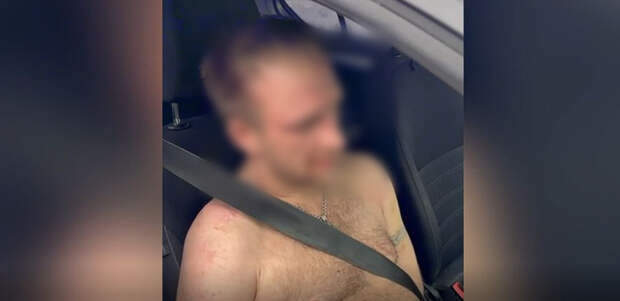 На Богатырском водитель без прав устроил погоню во дворах