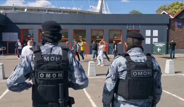 Росгвардия обеспечила безопасность во время футбольных матчей в Москве