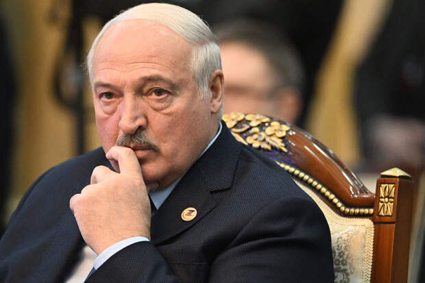 Лукашенко уверен, что Белоруссии не придется воевать с Западом