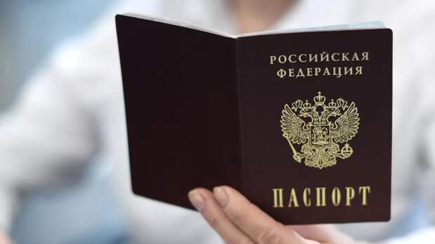 СБУ заочно предъявила обвинения продюсеру Бардашу, который получил паспорт России