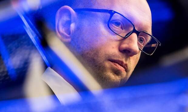 Яценюк пригласил немецкие энергокомпании в Украину Яценюк пригласил немецкие энергокомпании в Украину