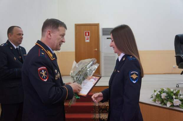 Сотрудников органов следствия поздравили с Днем образования службы