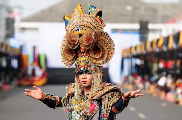 Карнавал моды «Jember Fashion Carnaval» в Индонезии