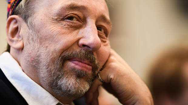 «Усы приклеивали»: Николай Коляда в последнем интервью — про первую роль в кино