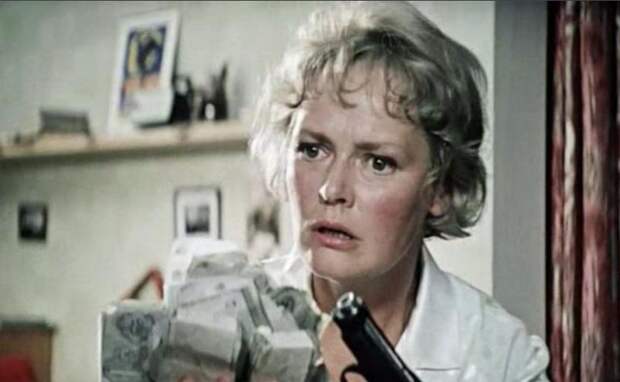 Мы зря их любили: советские актрисы, чьи таланты не столь велики, как могло показаться