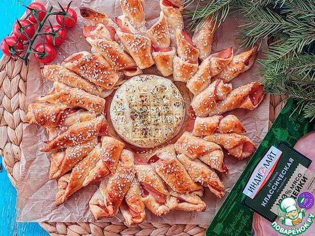 Отрывной пирог с ветчиной и камамбером