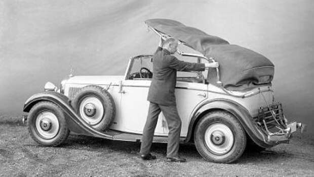 Ретро автомобиль Mercedes Benz 290 Long Ретро автомобиль Mercedes Benz 290 Long