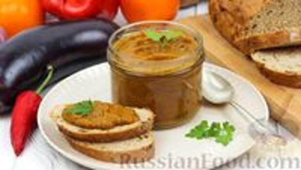 Фото к рецепту: Баклажанная икра с помидорами и перцем (на зиму) Фото к рецепту: Баклажанная икра с помидорами и перцем (на зиму)