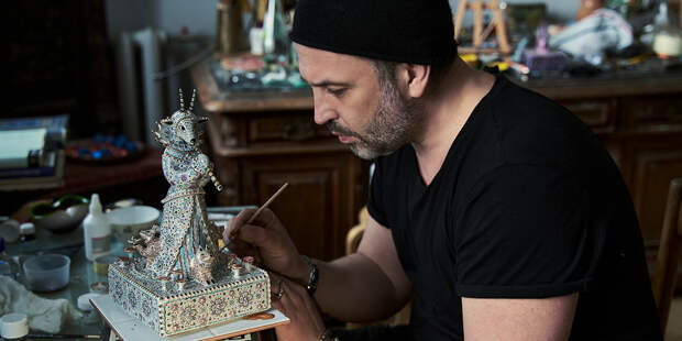 Художник Никита Макаров — о роли керамического искусства в интерьере