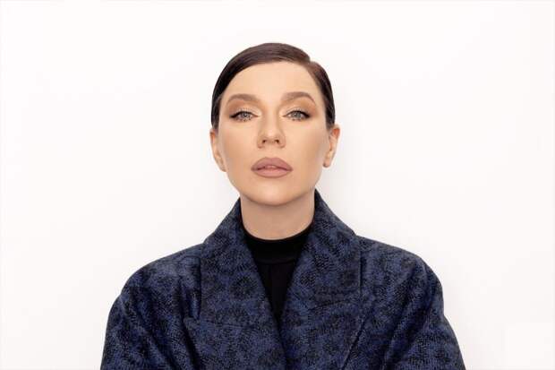 Певица Елка показала видеоролик с намеком, что вышла замуж