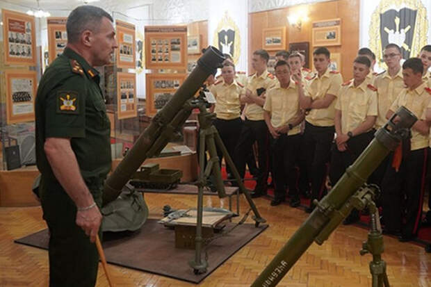 Воспитанники ЕкСВУ посетили Михайловскую военную артиллерийскую академию в Санкт-Петербурге