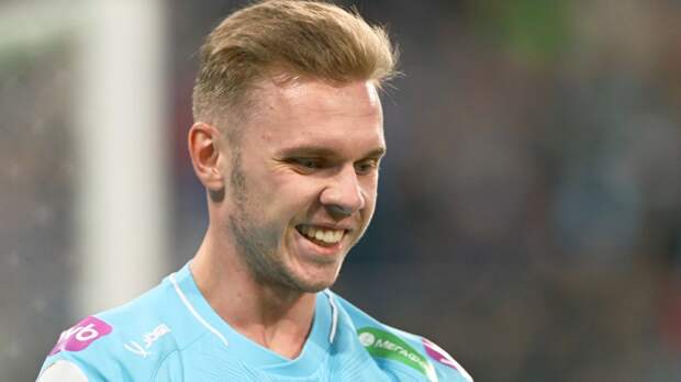 Глушенков объяснил нежелание общаться с журналистами: «Какую чушь они спрашивают — нет смысла разговаривать»