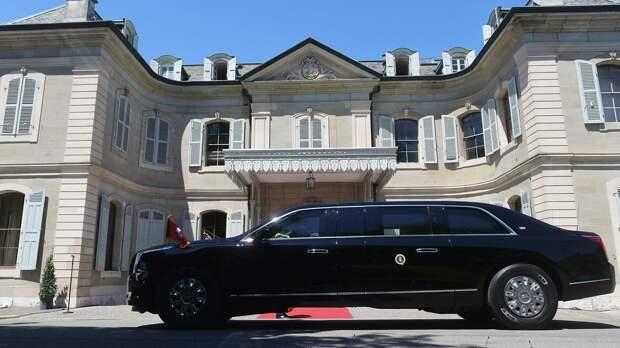 Американцы высказались об инциденте с журналистами и охраной Путина  