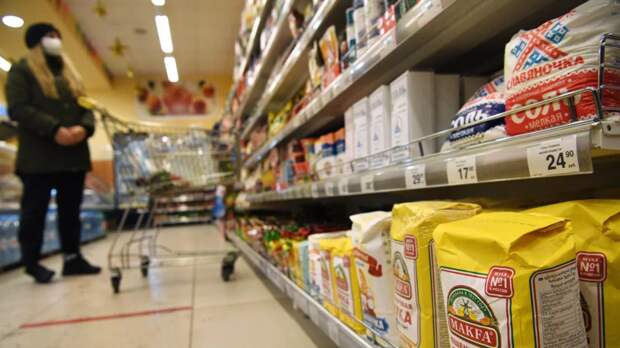 Миронов предложил снизить НДС на социально значимые товары до 5%