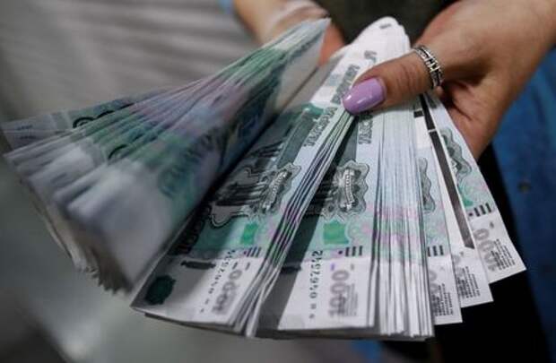 Рубль в плюсе на фоне привлекательного для экспортеров валютного курса