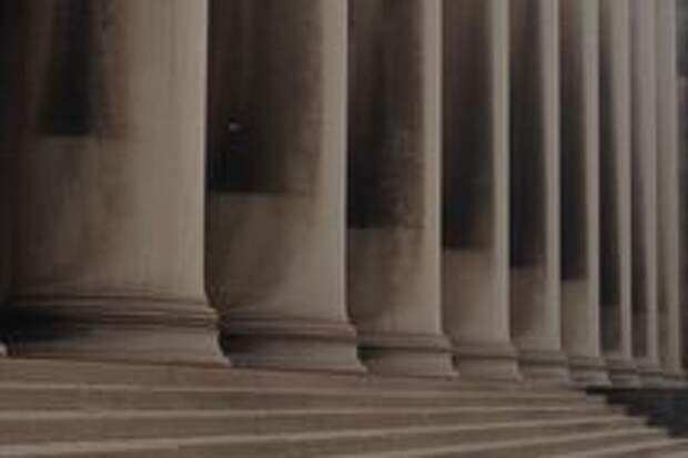 Uncleaned parts of the columns.