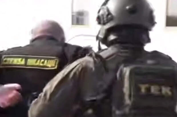 В Сети появились кадры задержания украинских инкассаторов в Венгрии