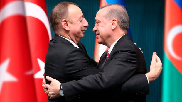 Азербайджан вступил в военный союз с Турцией. Великий Туран против России?
